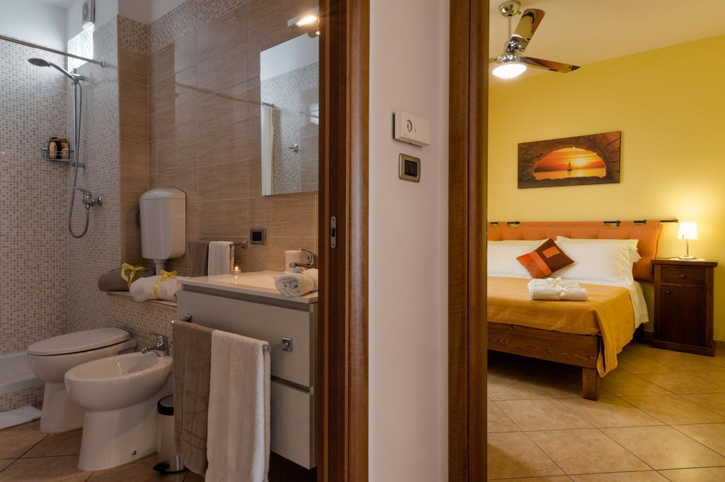לצ'ה B&B L'Antica Rimessa מראה חיצוני תמונה