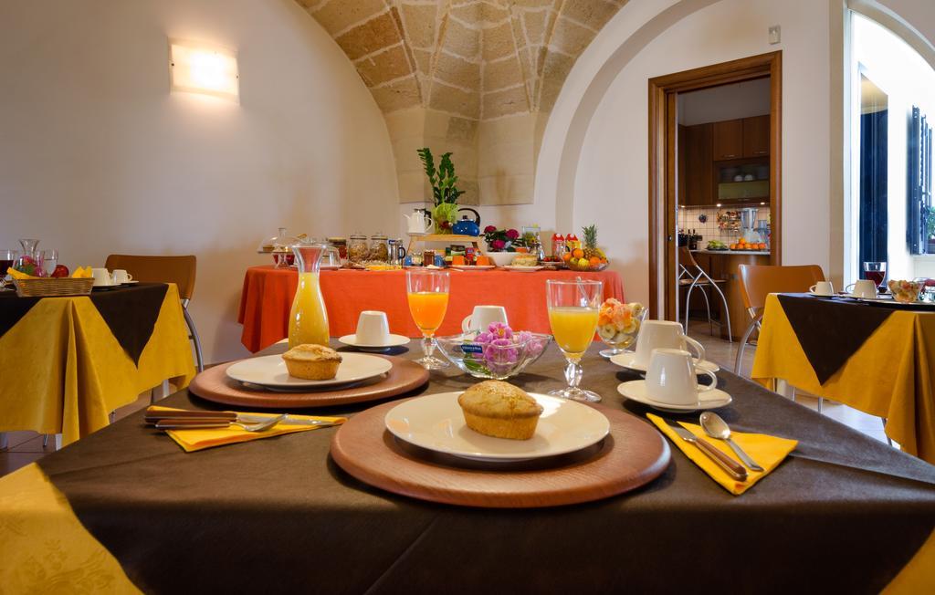 לצ'ה B&B L'Antica Rimessa מראה חיצוני תמונה